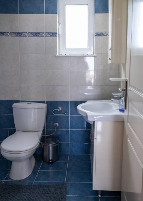 Nefeli Apartment Chania Hriszí Aktí Haniá Kültér fotó